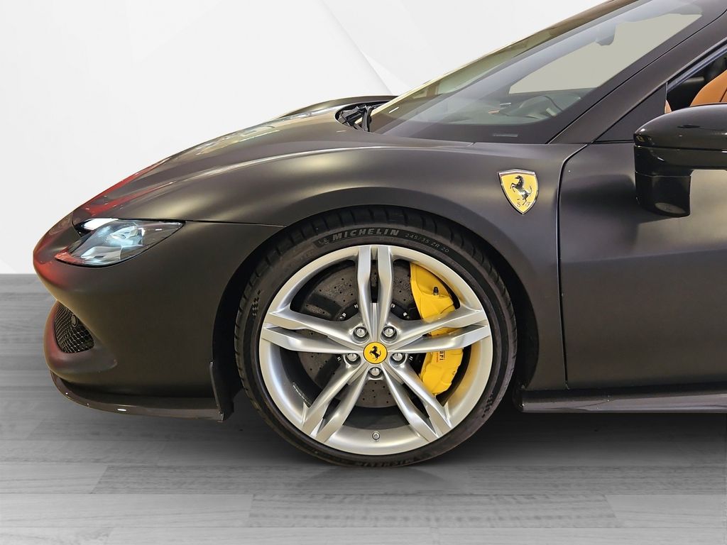 Ferrari 296 GTS 2024