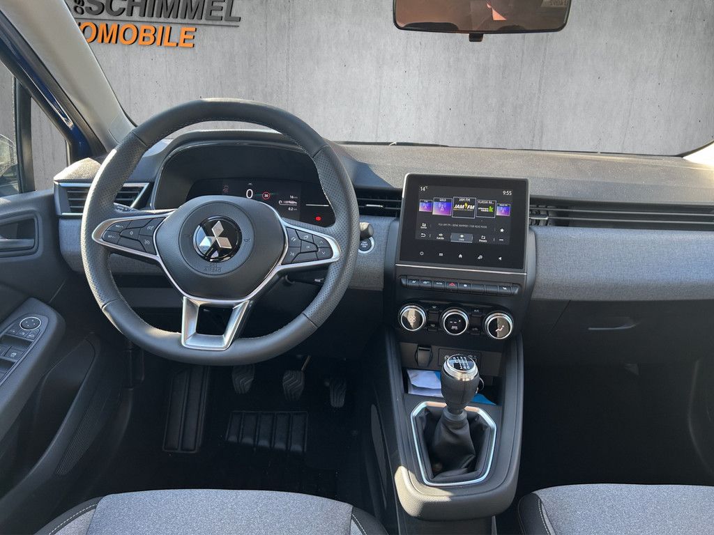 Mitsubishi Colt 2025