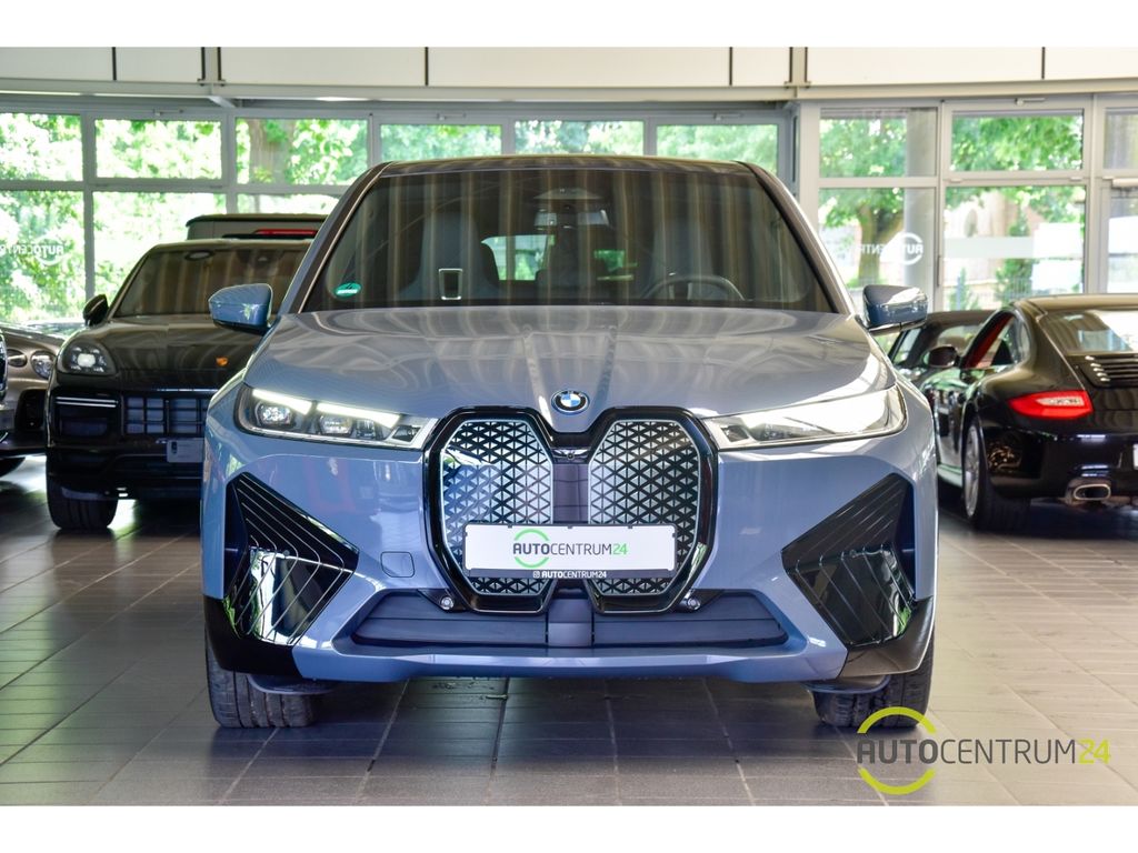 BMW iX 2022