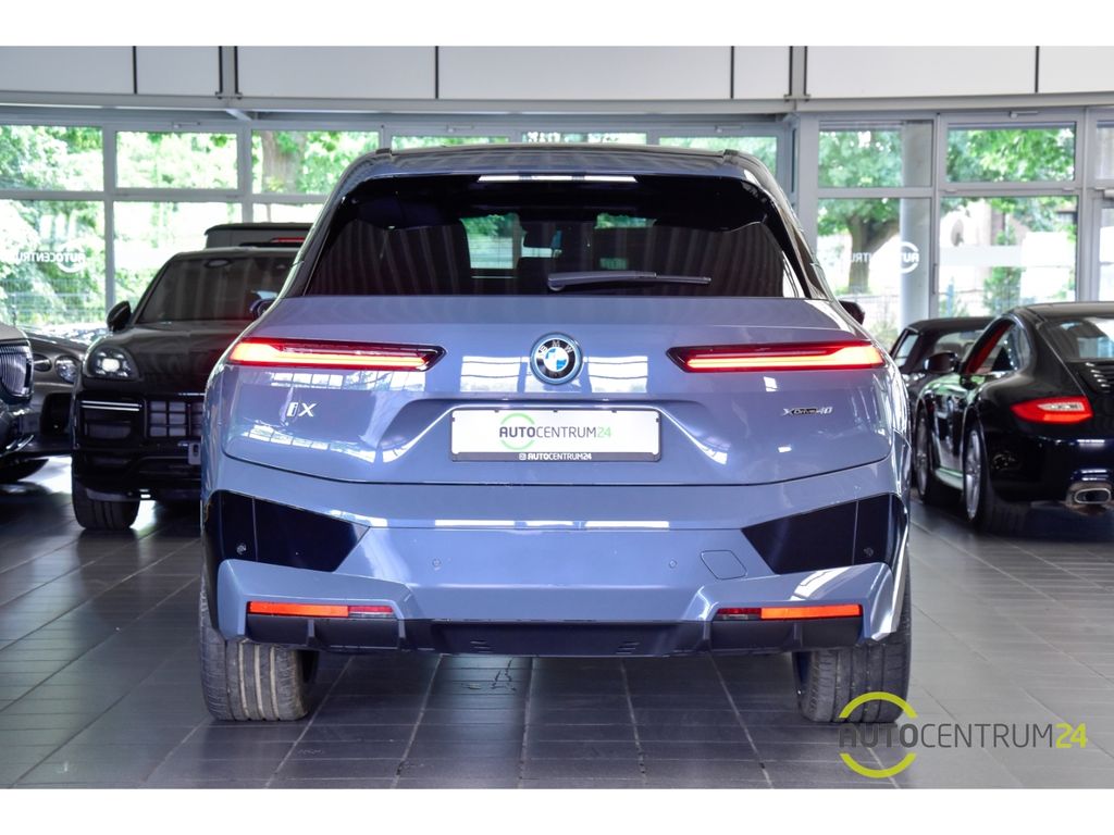 BMW iX 2022