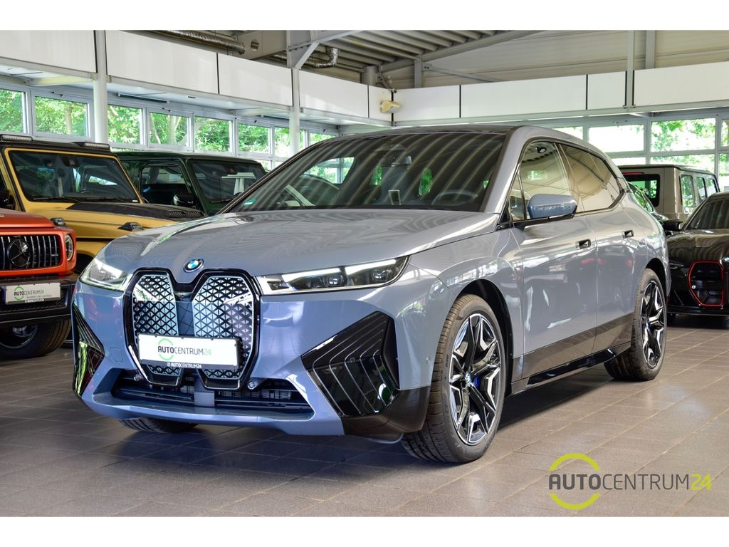 BMW iX 2022
