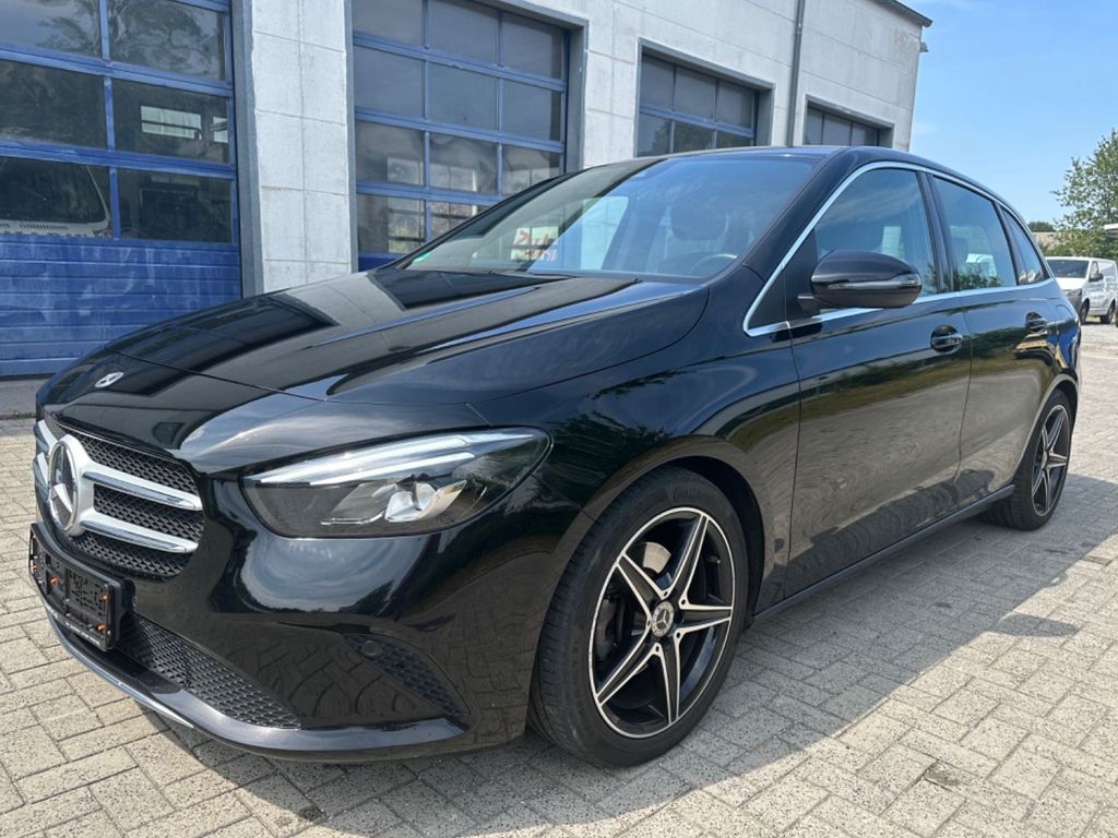Mercedes-Benz B 180 2021