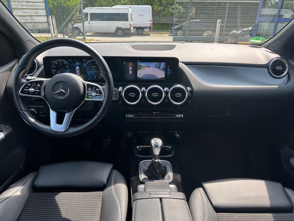 Mercedes-Benz B 180 2021
