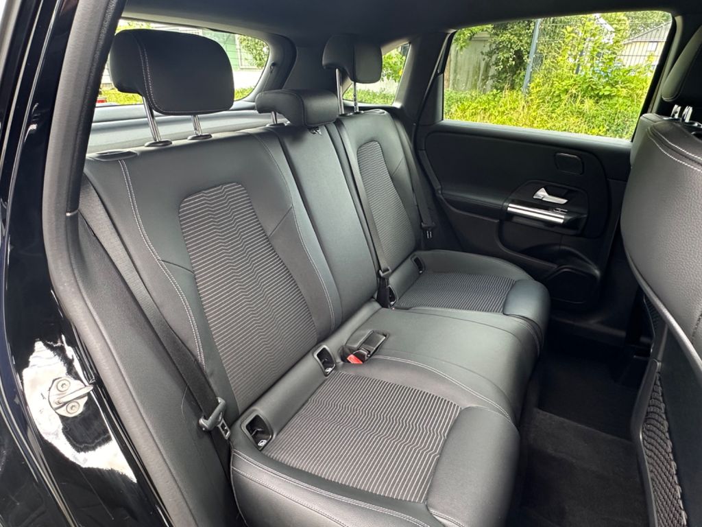 Mercedes-Benz B 180 2021