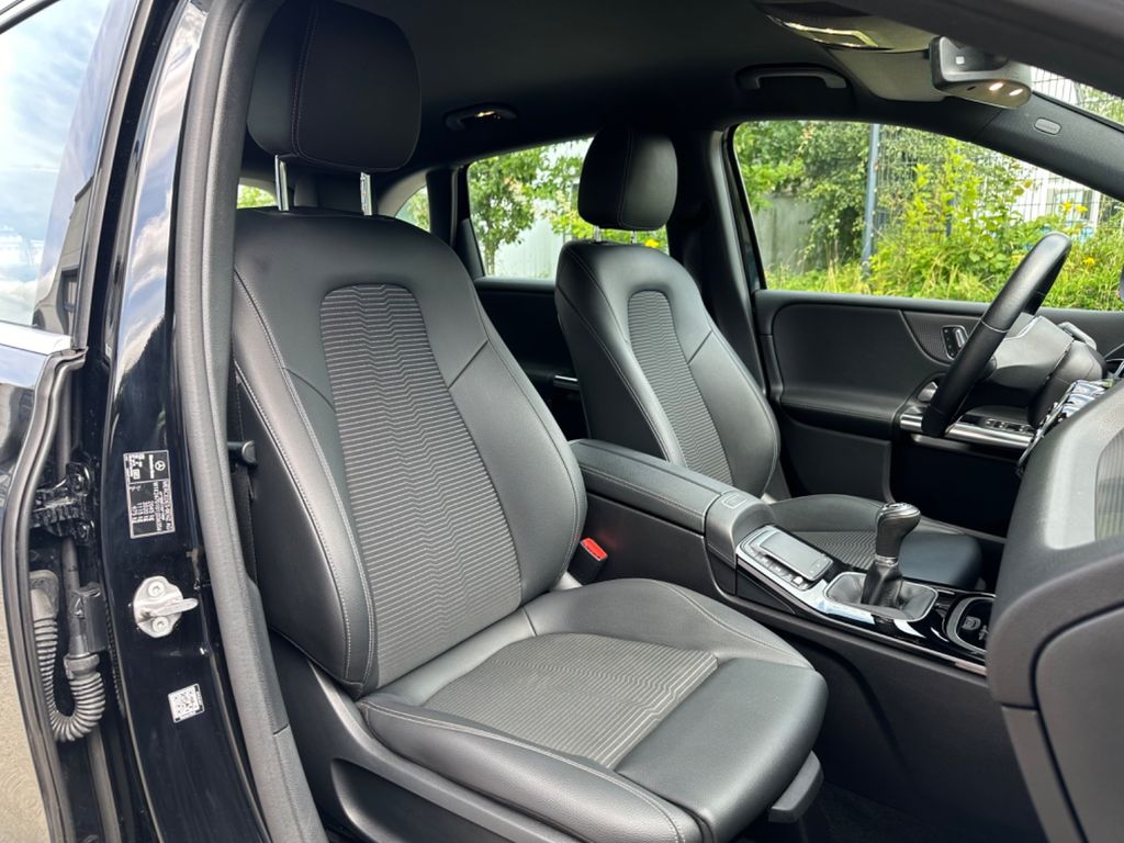 Mercedes-Benz B 180 2021