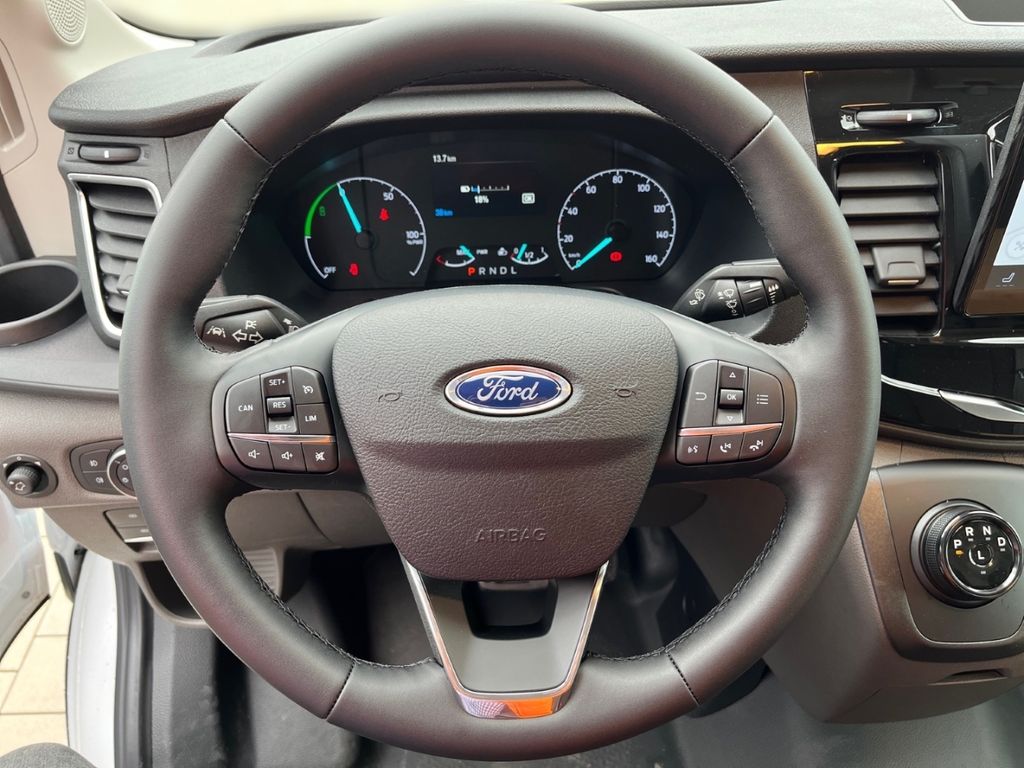 Ford Transit 2024