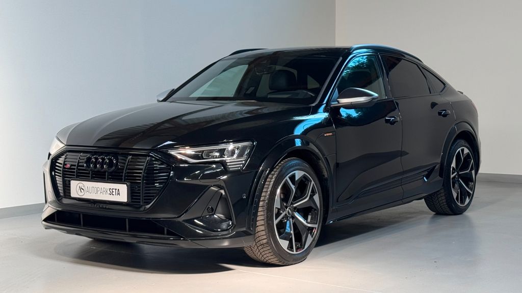 Audi e-tron 2022