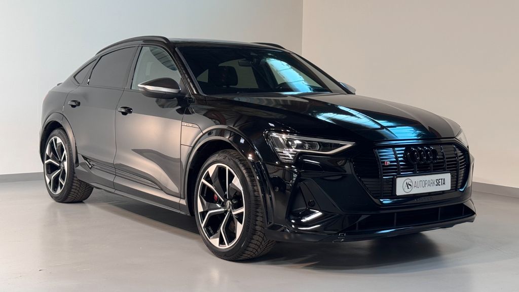 Audi e-tron 2022