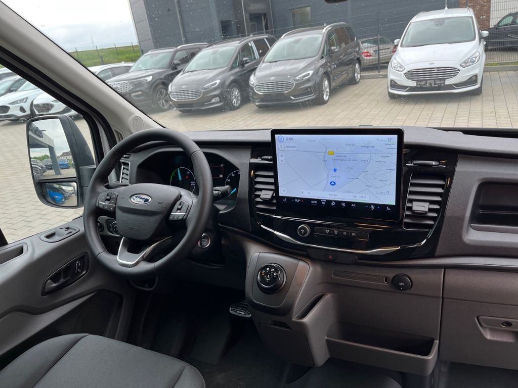 Ford Transit 2024