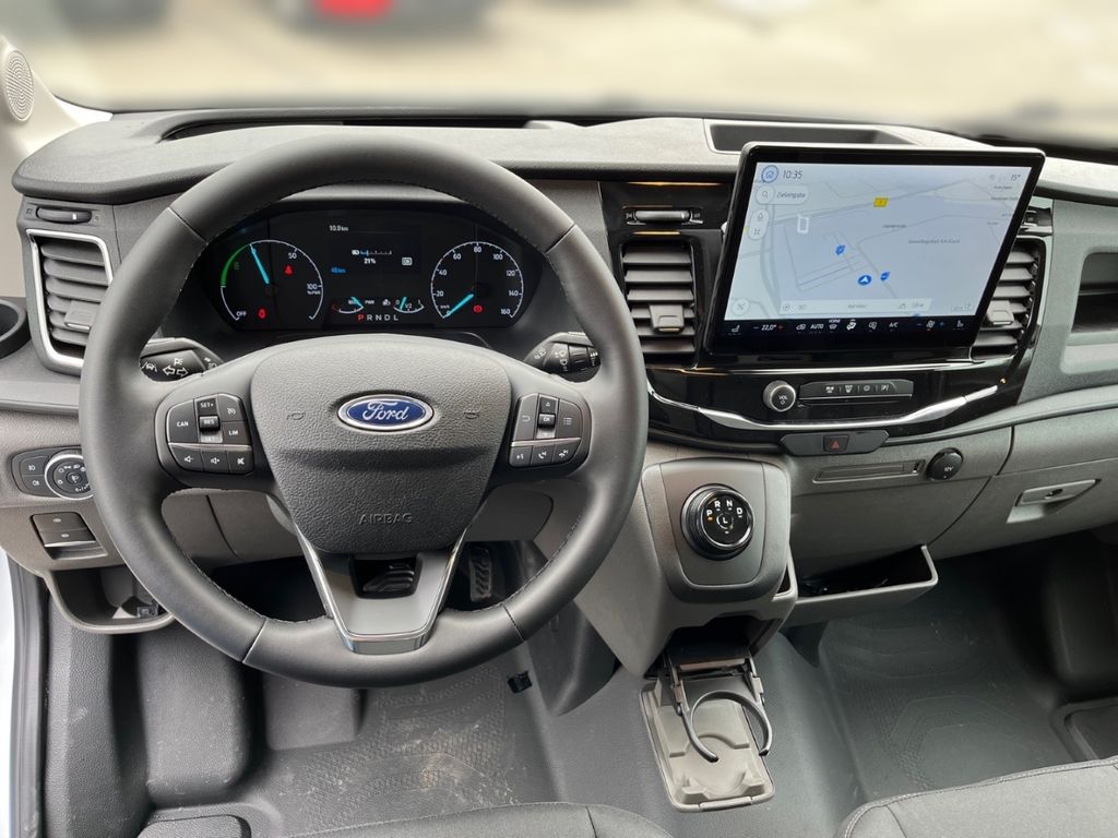 Ford Transit 2024
