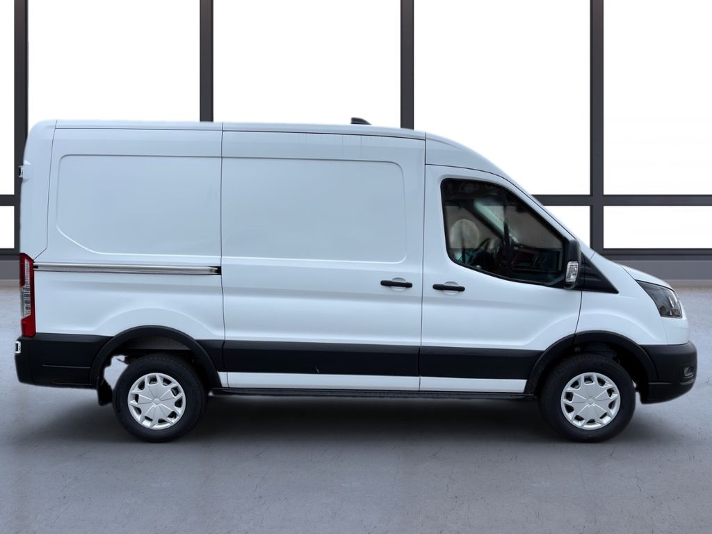 Ford Transit 2024