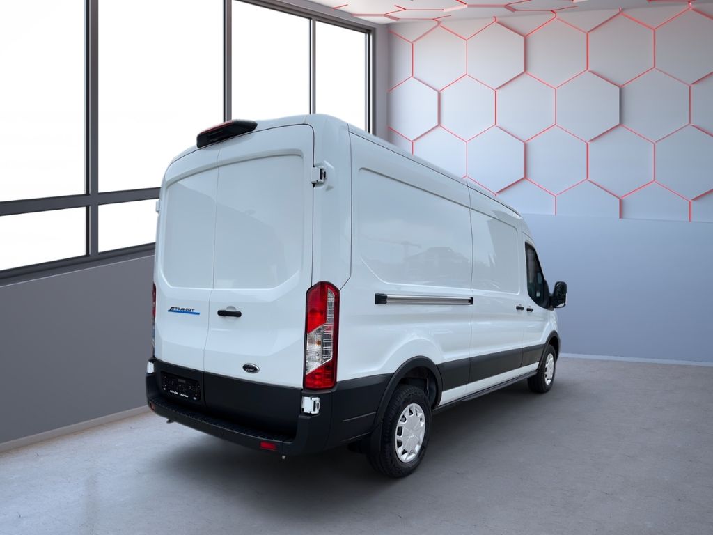 Ford Transit 2024
