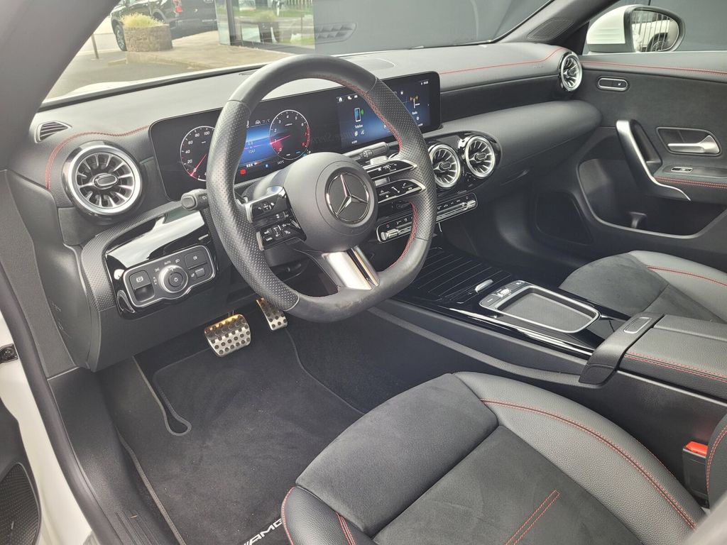 Mercedes-Benz CLA 250 2024