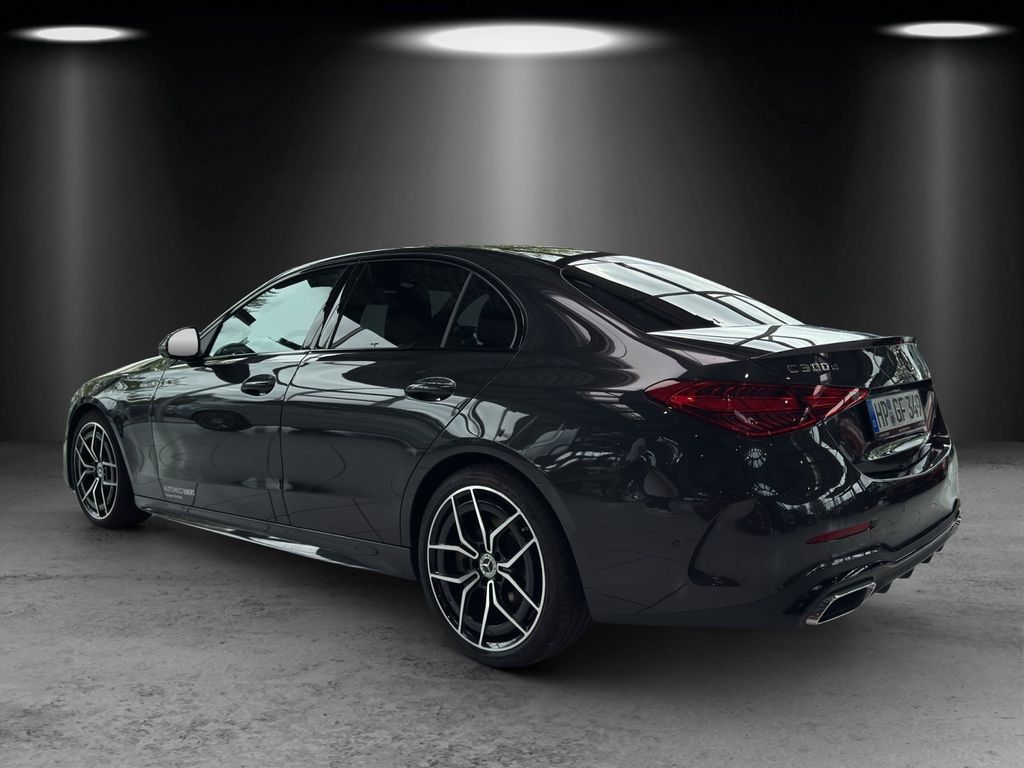 Mercedes-Benz C 300 2025