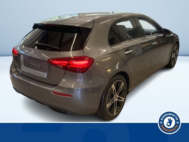 Mercedes-Benz A 180 2024