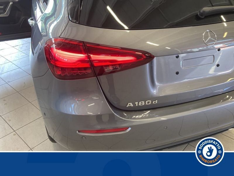 Mercedes-Benz A 180 2024