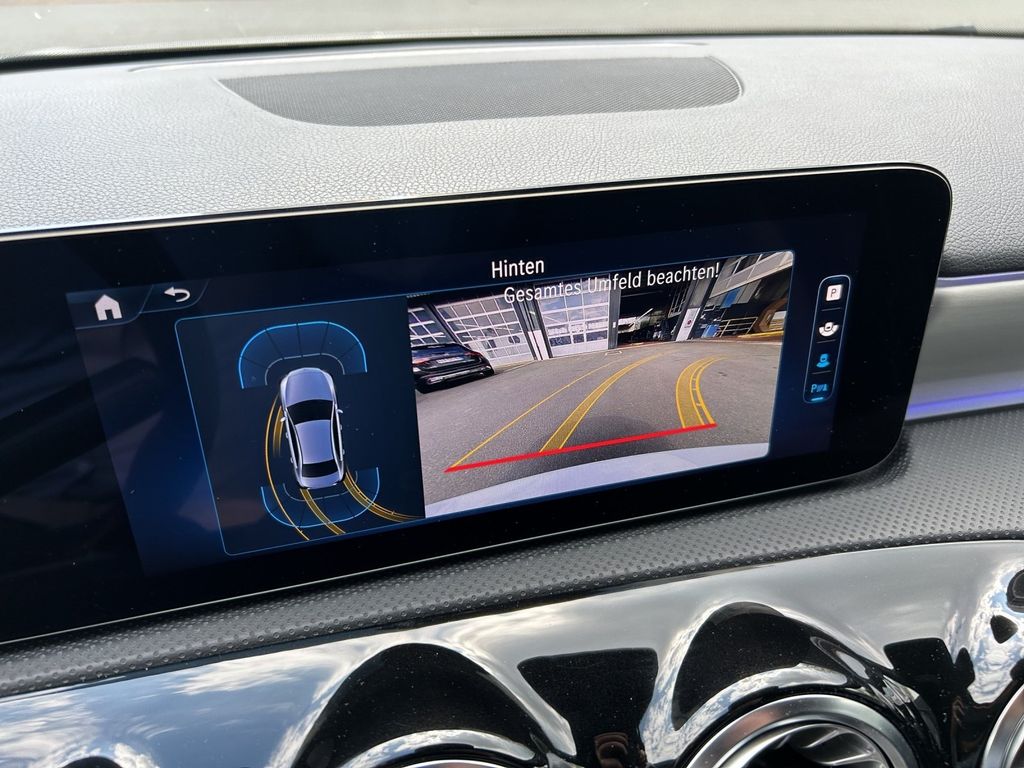 Mercedes-Benz A 220 2023