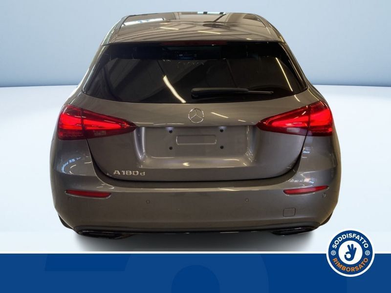 Mercedes-Benz A 180 2024