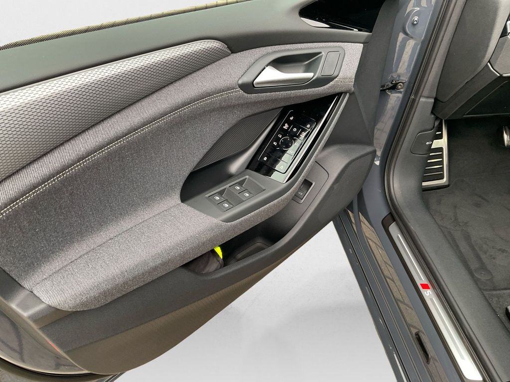 Audi A6 e-tron 2025