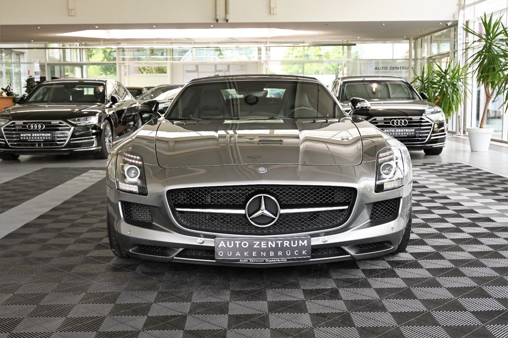 Mercedes-Benz SLS AMG 2014