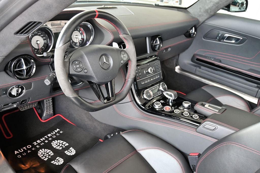 Mercedes-Benz SLS AMG 2014
