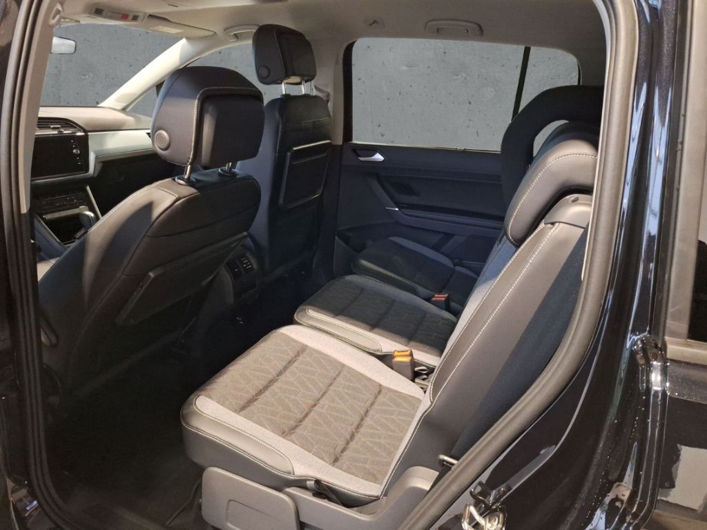 Volkswagen Touran 2025