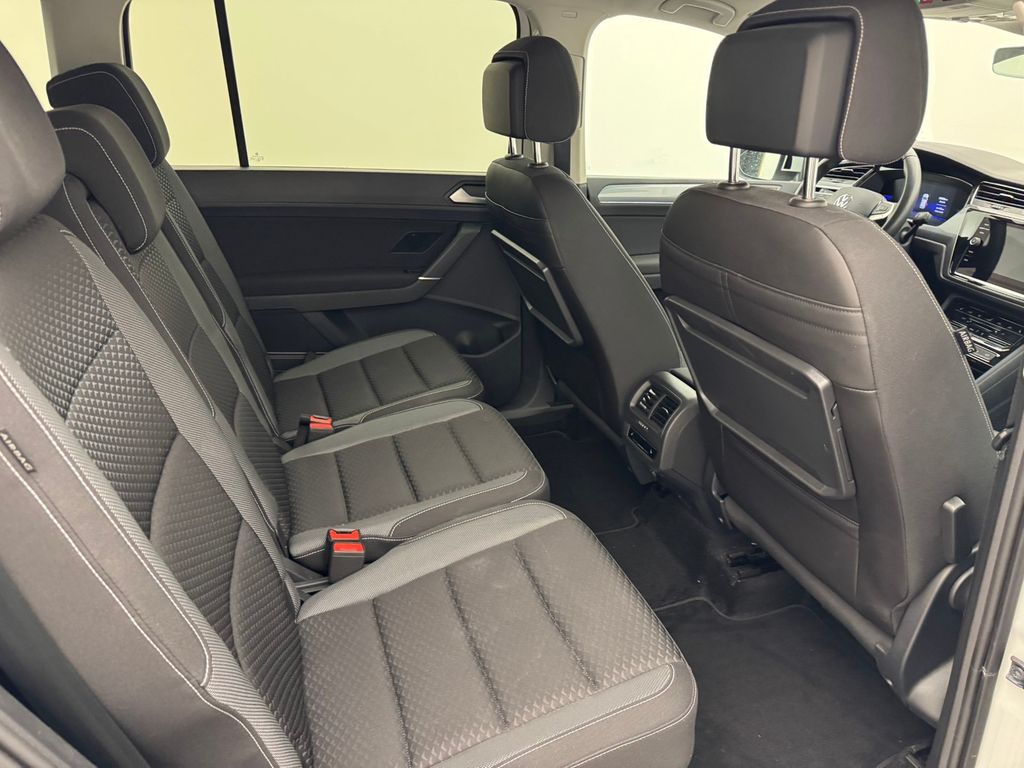 Volkswagen Touran 2023