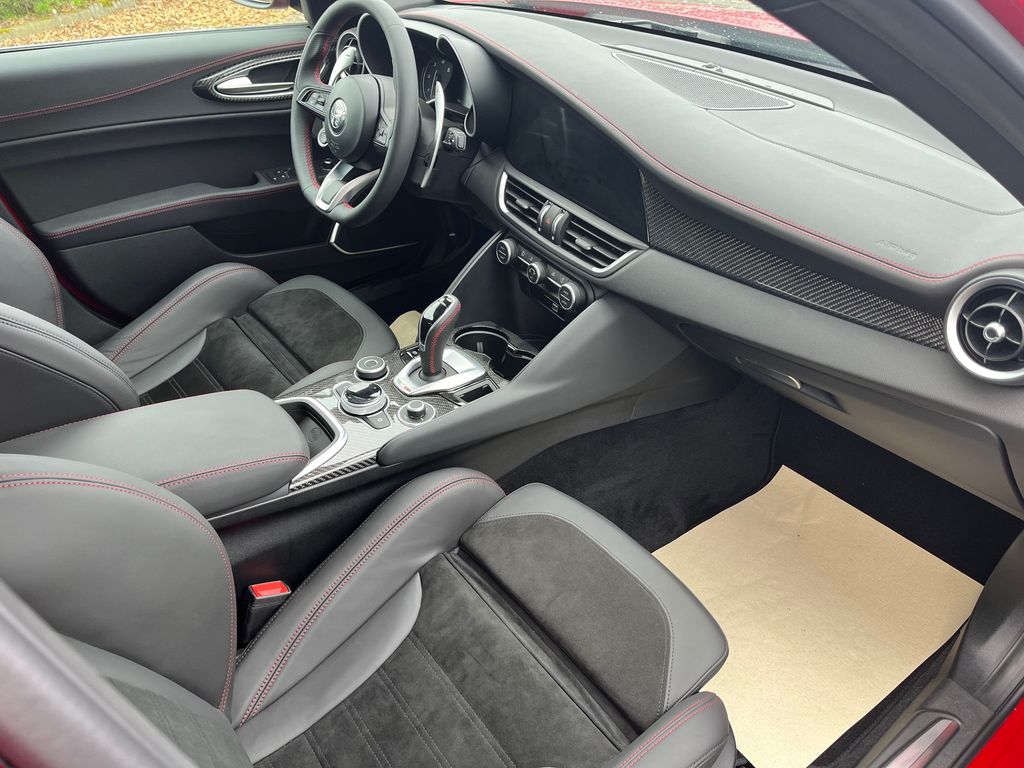 Alfa Romeo Giulia 2023