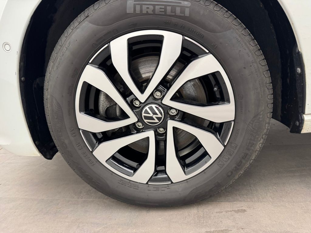 Volkswagen Touran 2023