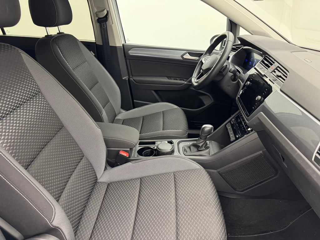 Volkswagen Touran 2023