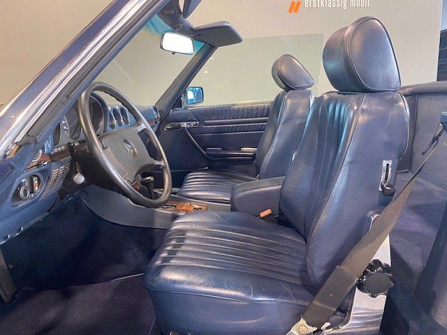 Mercedes-Benz 300 1988