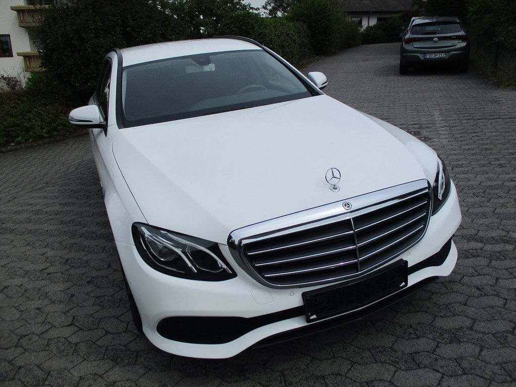 Mercedes-Benz E 300 2020