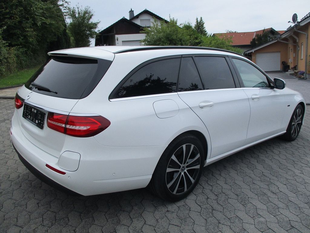 Mercedes-Benz E 300 2020
