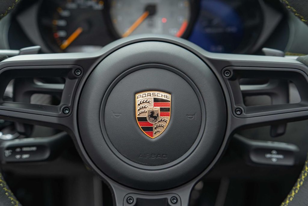 Porsche Boxster 2024