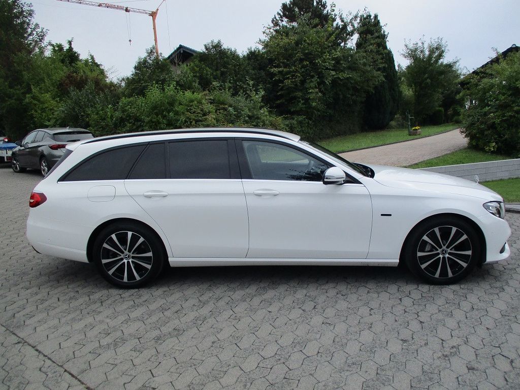 Mercedes-Benz E 300 2020