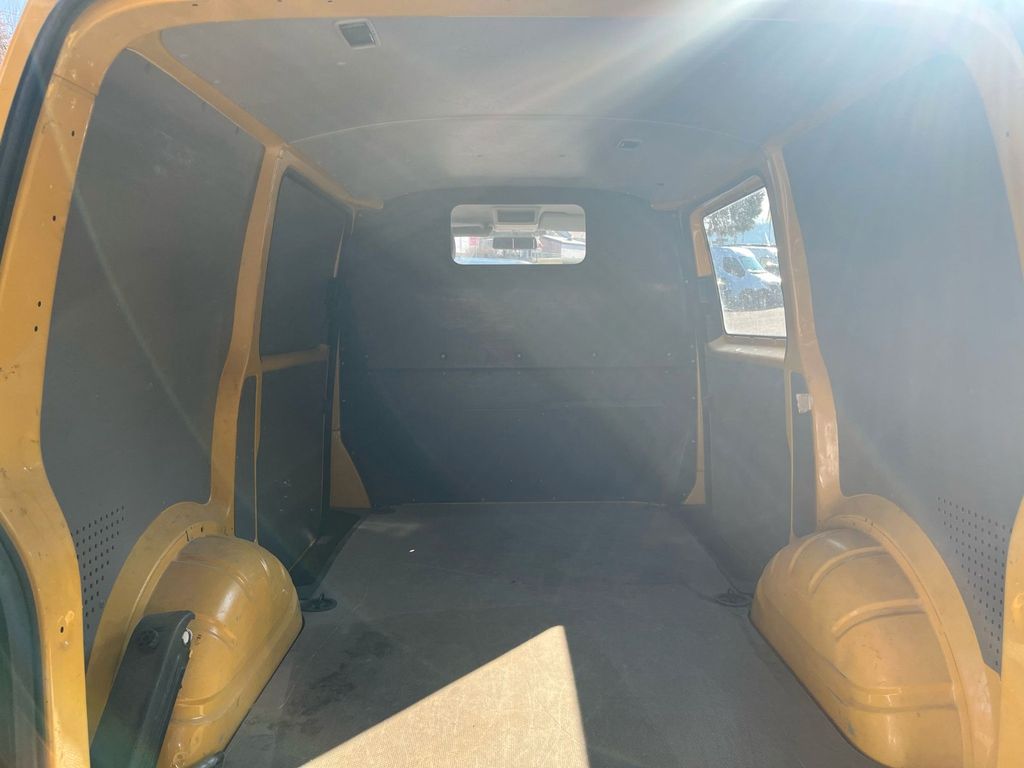 Volkswagen T5 Transporter 2012