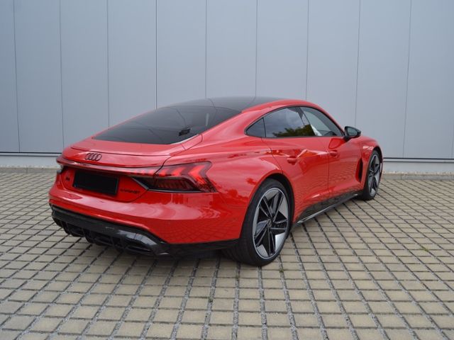 Audi RS e-tron GT 2022