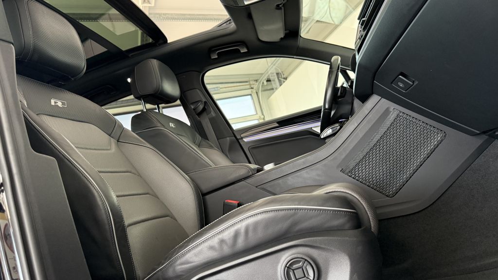 Volkswagen Touareg 2021