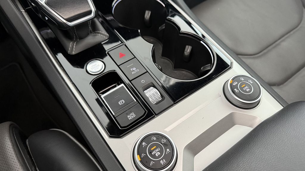 Volkswagen Touareg 2021