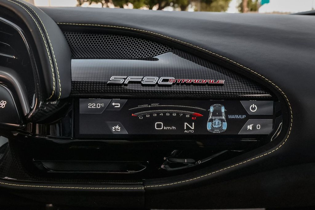 Ferrari SF90 2021