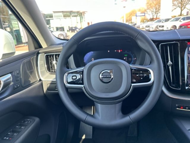 Volvo XC60 2025