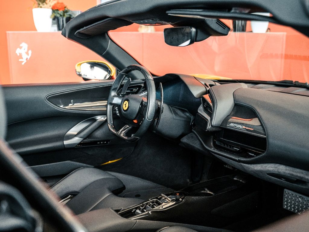 Ferrari SF90 2023