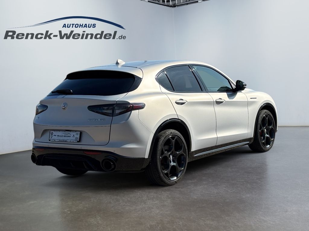 Alfa Romeo Stelvio 2023