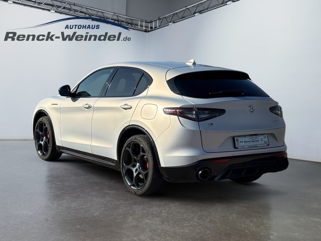 Alfa Romeo Stelvio 2023