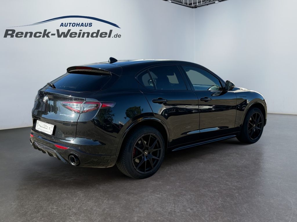 Alfa Romeo Stelvio 2023