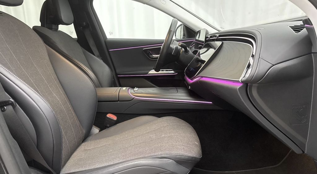 Mercedes-Benz E 300 2024