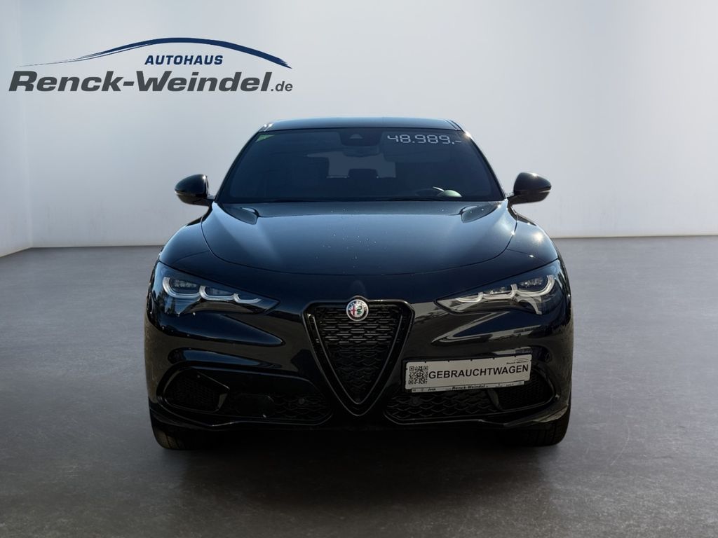Alfa Romeo Stelvio 2023
