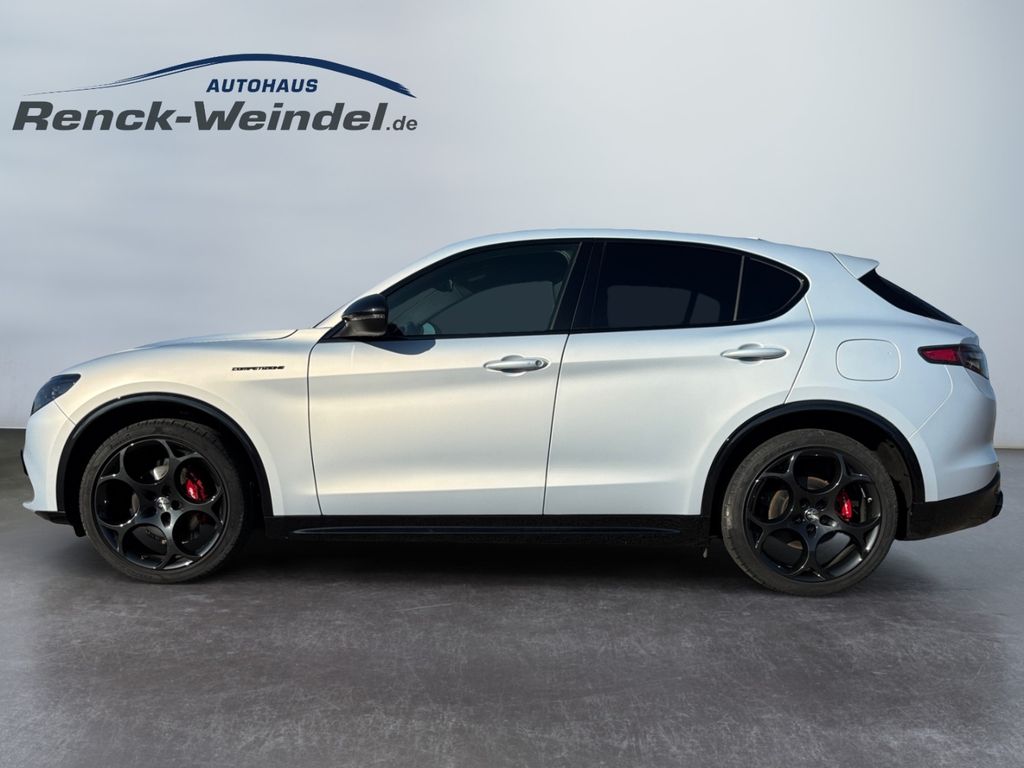 Alfa Romeo Stelvio 2023