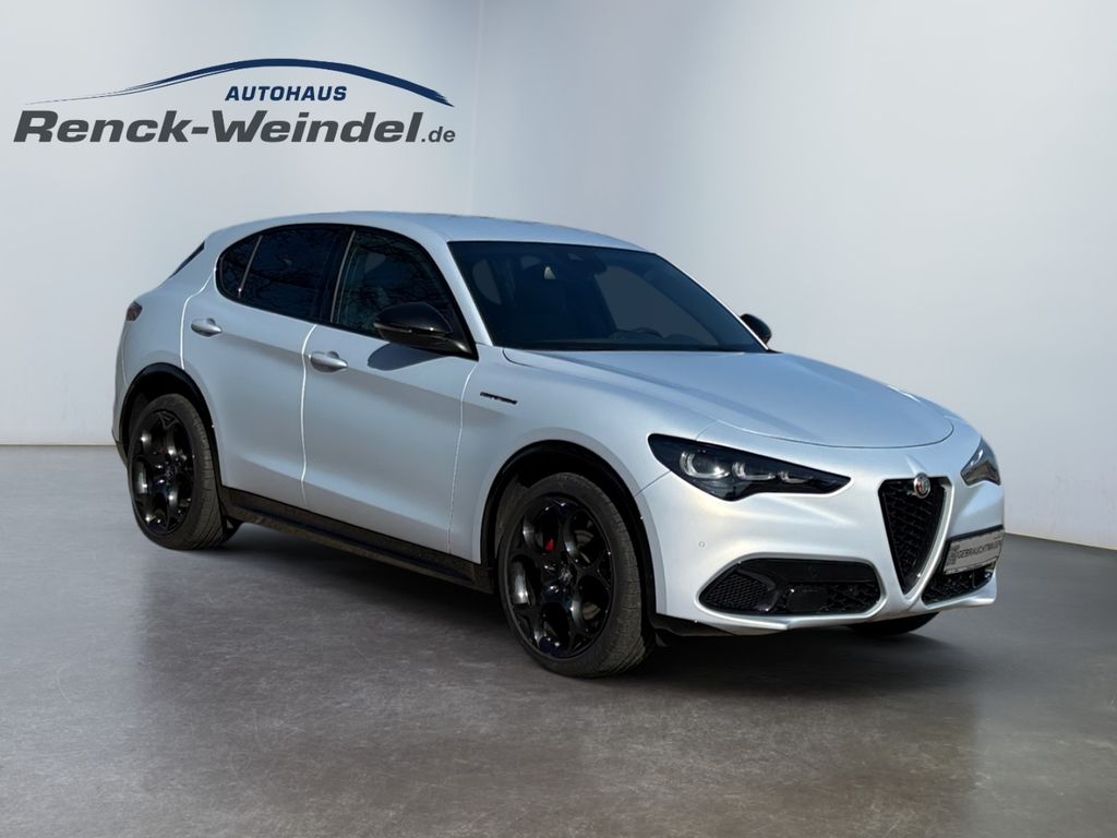 Alfa Romeo Stelvio 2023