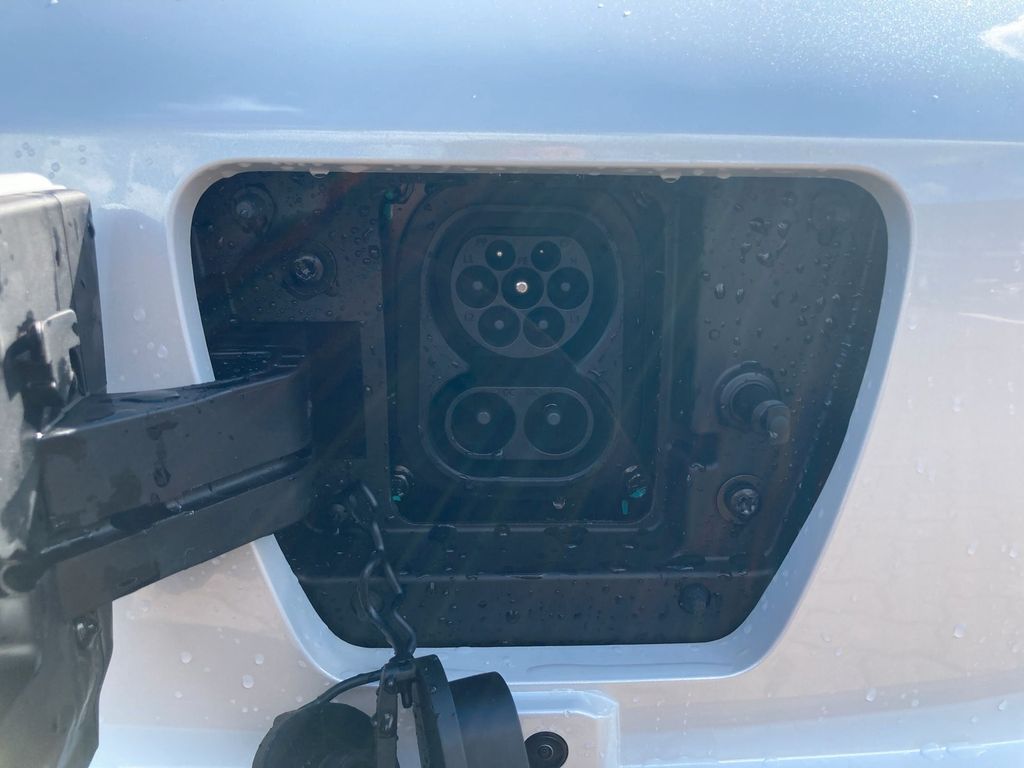 DFSK Forthing 5 2024